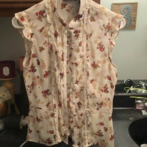 A great sleeveless dress shirt!